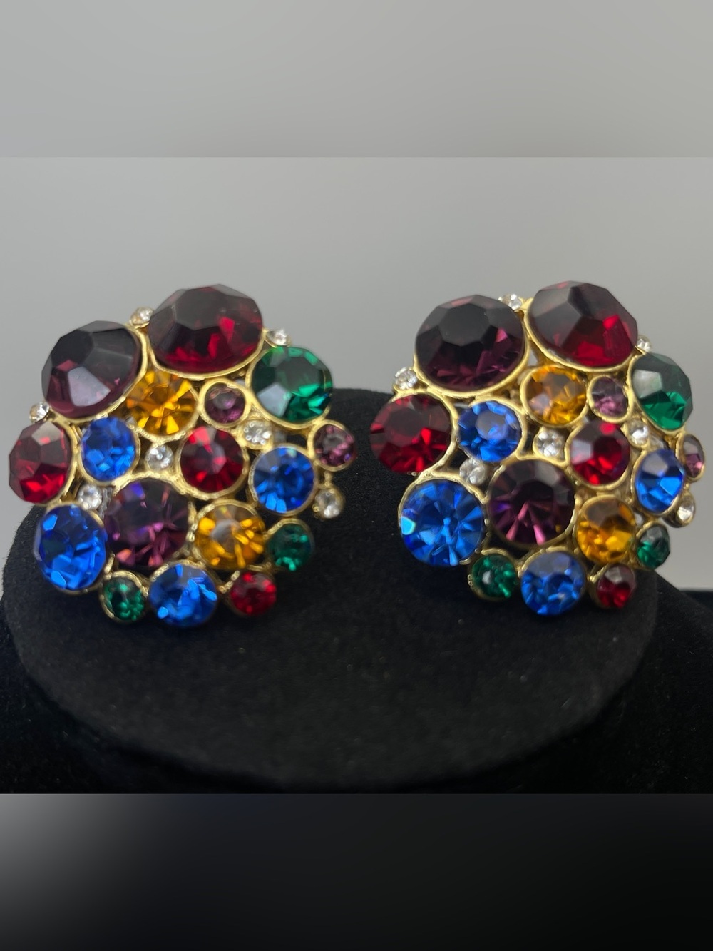 Vintage Rhinestone Cluster Earrings Gold Tone Multicolor Pave Clip On Rainbow